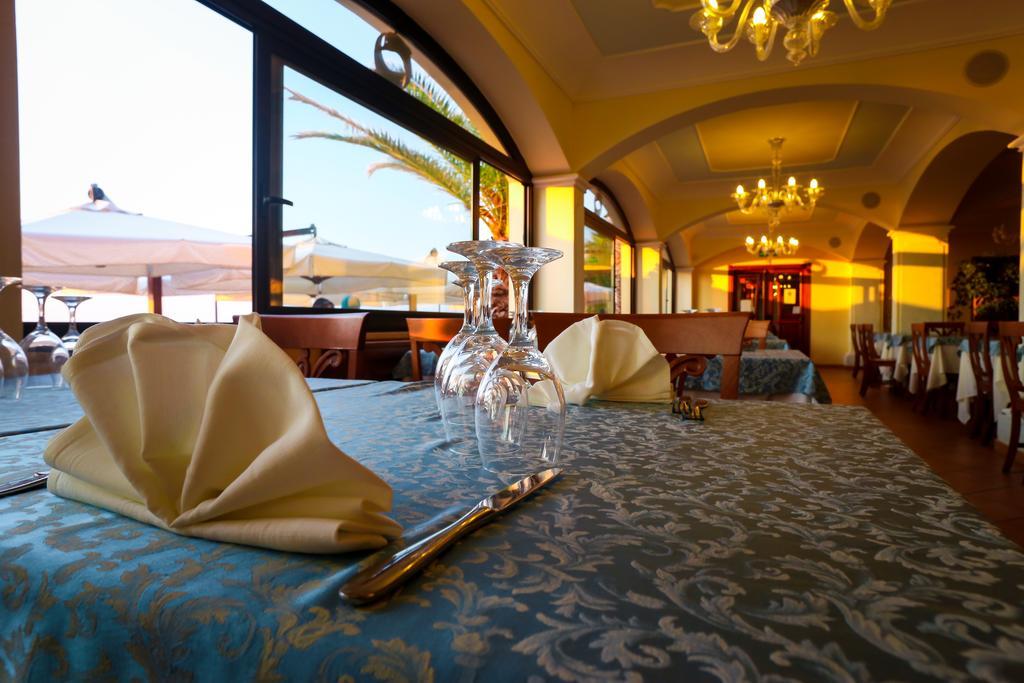 Villaggio Hotel Lido San Giuseppe Briatico Eksteriør billede